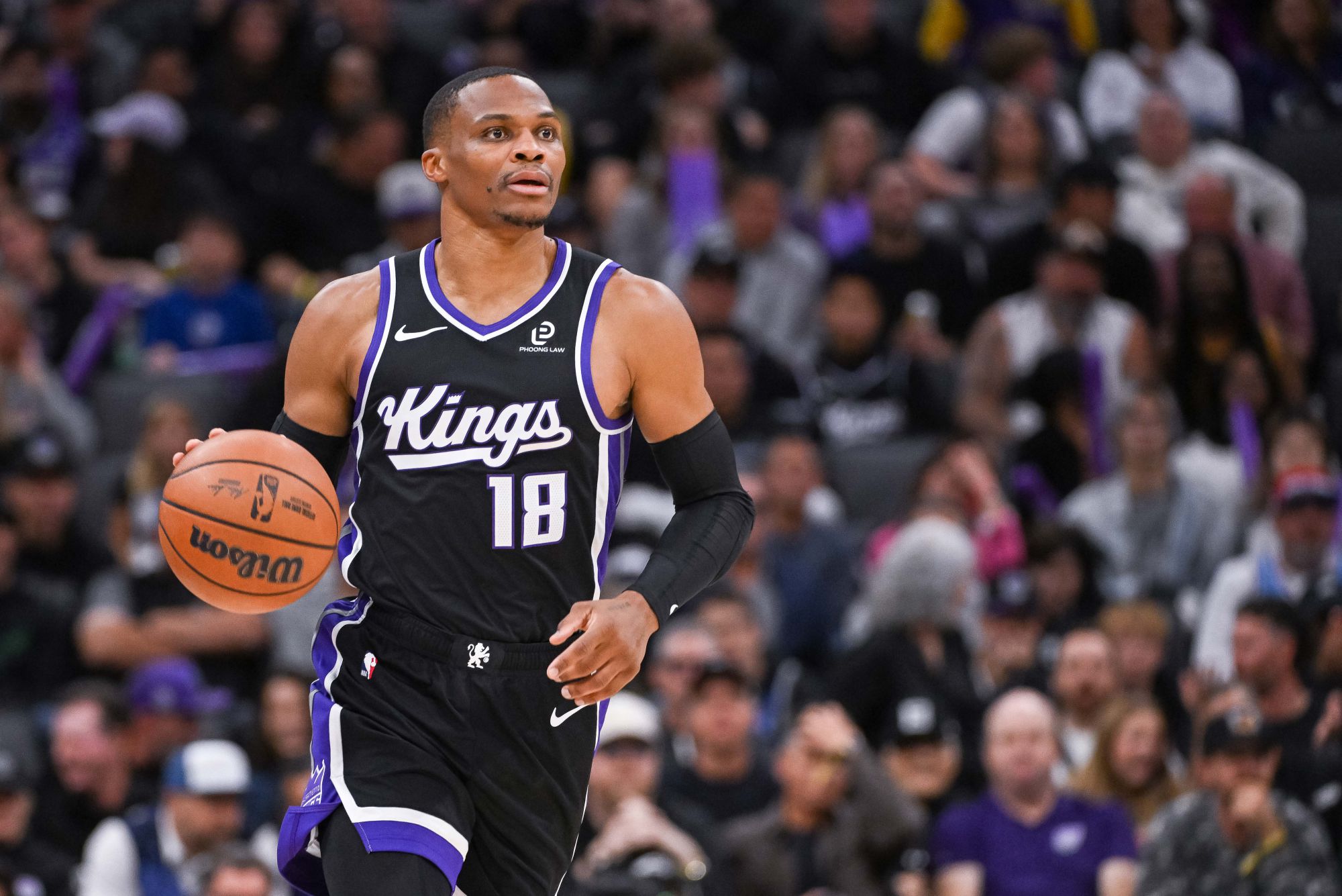 Westbrook est le premier meneur de l'histoire à marquer un triple-double à sa 18e saison ou au-delà.