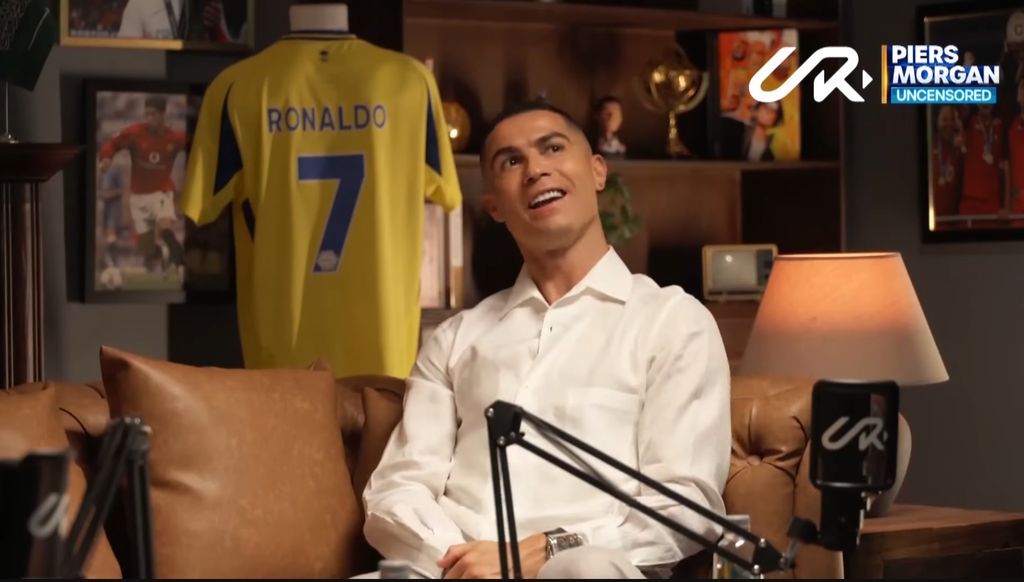 Rooney dit que Messi est meilleur, Ronaldo : c'est bon, chacun a sa propre opinion, c'est normal