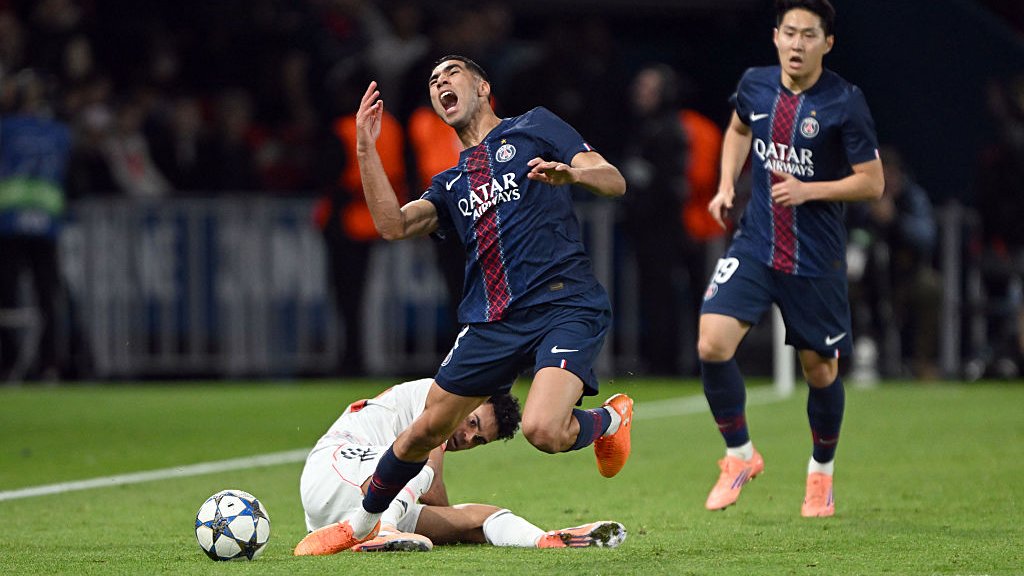 Ser Radio : Achraf sera blessé pendant 6 à 8 semaines et la Coupe d'Afrique des Nations est incertaine