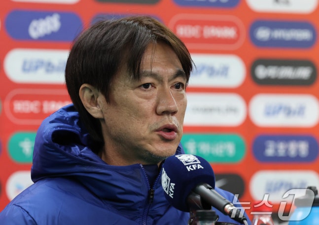 Hong Myung-bo : La sélection bolivienne est pleine de compétitivité ; on ne sait pas encore combien de temps Son Heung-min jouera